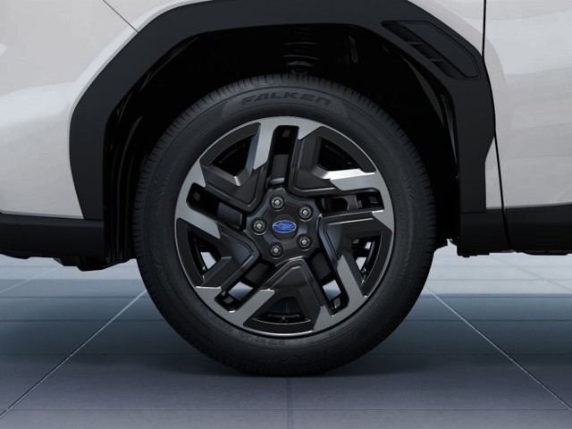 New 2026 CRYSTAL WHITE PEARL Subaru Limited Hybrid image 9