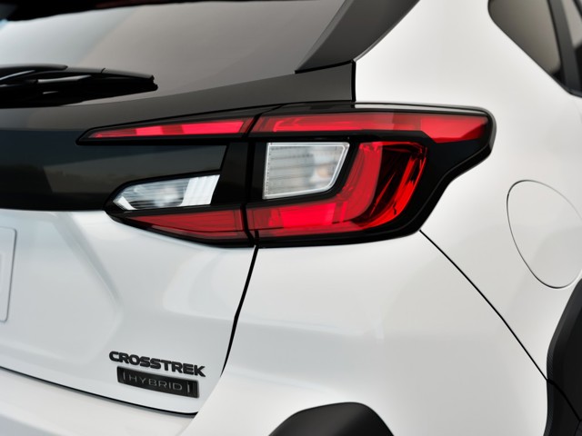 New 2026 Crystal White Pearl Subaru Sport Hybrid image 12