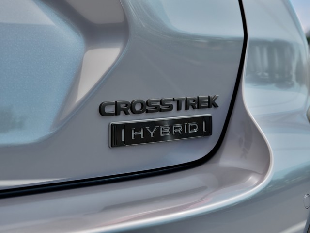 New 2026 Ice Silver Metallic Subaru Limited Hybrid image 11